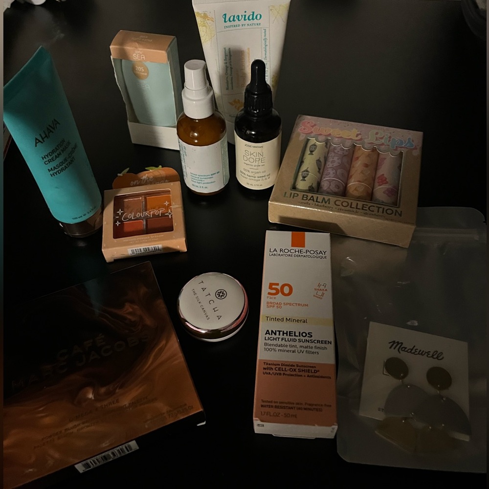 Fabfitfun Mystery Box 10 piece Lot beauty skincare makeup accessories cosmetics - Picture 6 of 15